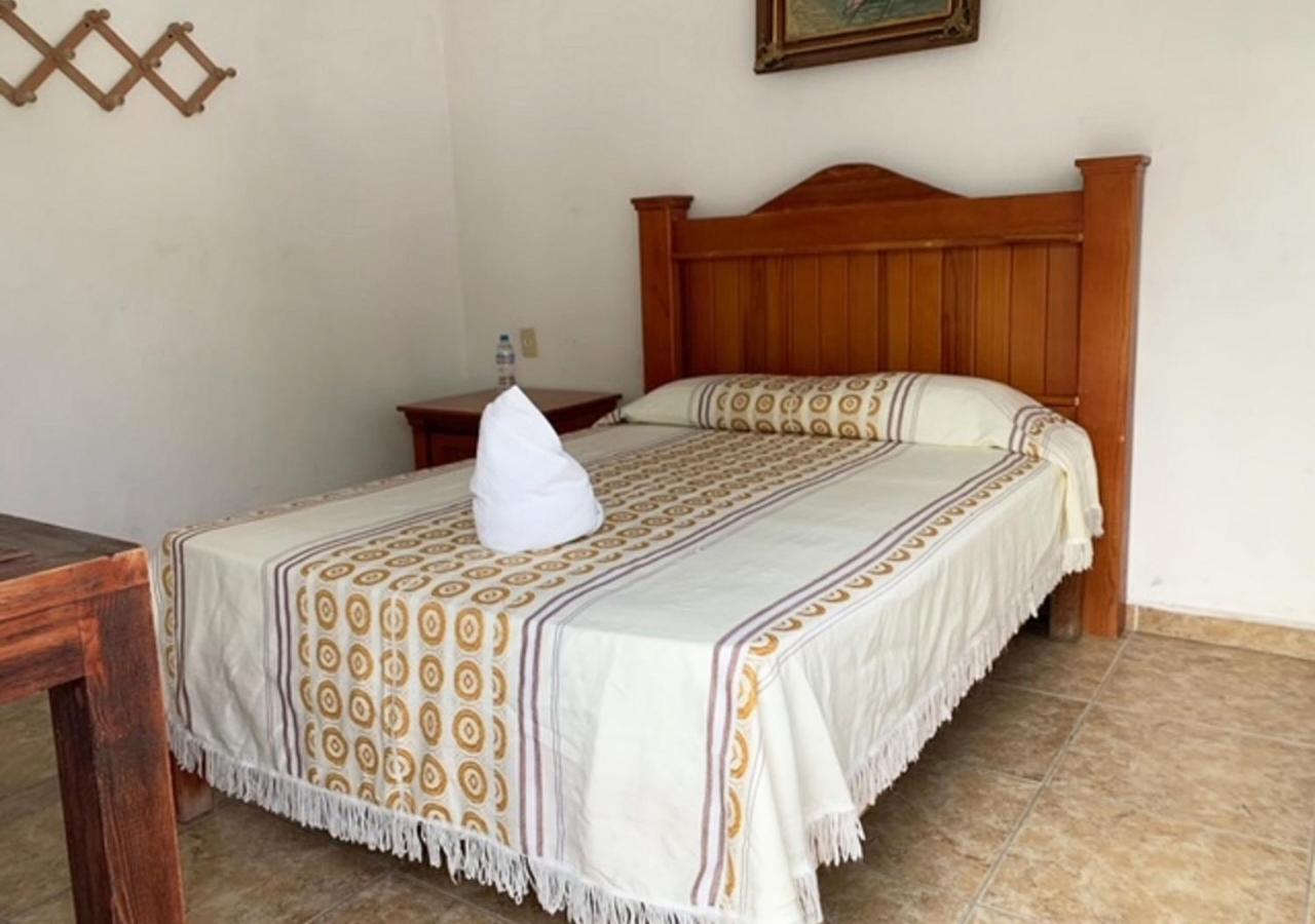 Hotel Quinta De La Rosa Cuautla  外观 照片