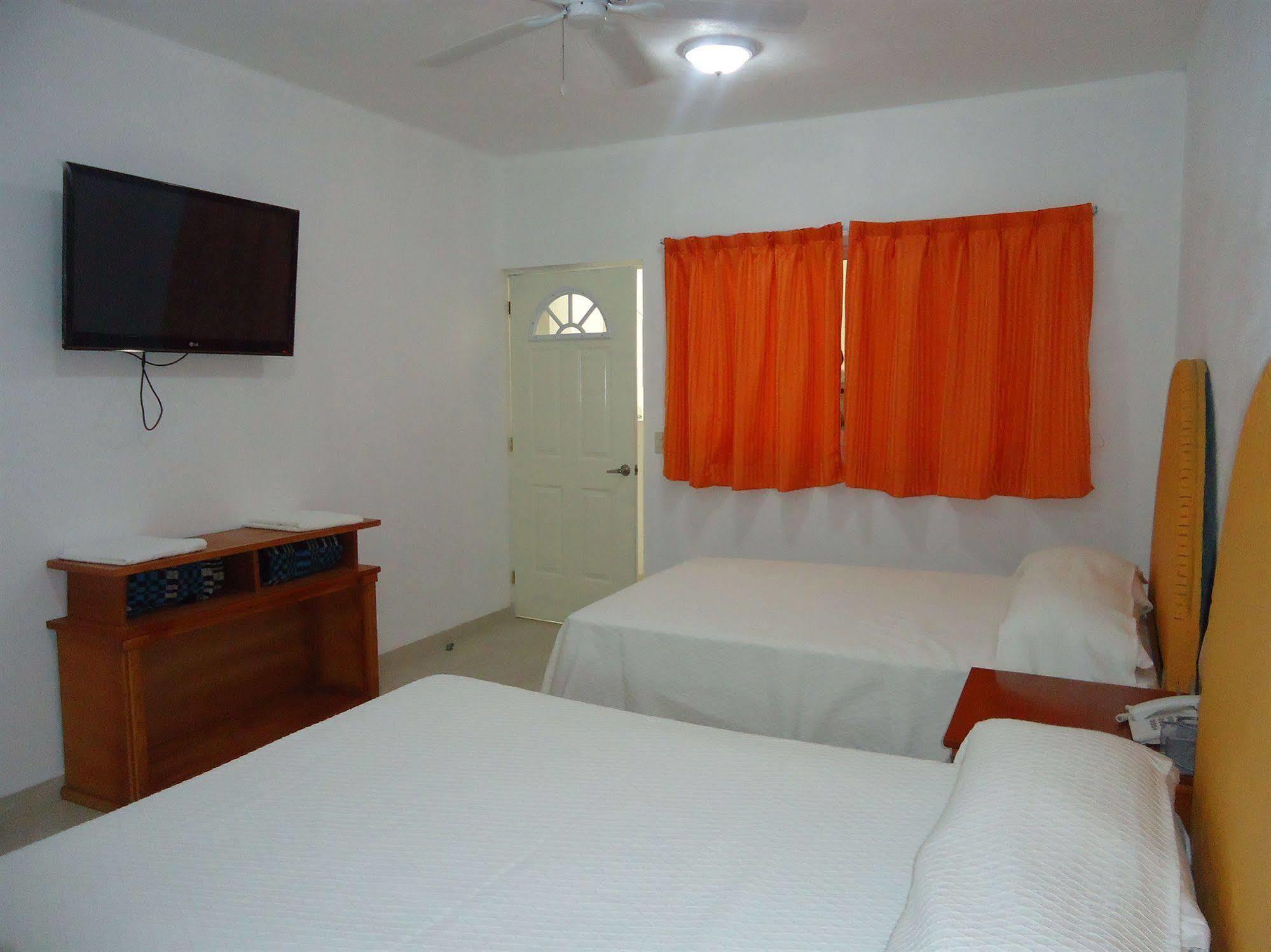 Hotel Quinta De La Rosa Cuautla  外观 照片