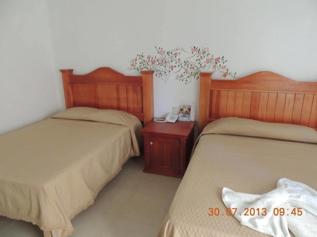 Hotel Quinta De La Rosa Cuautla  外观 照片